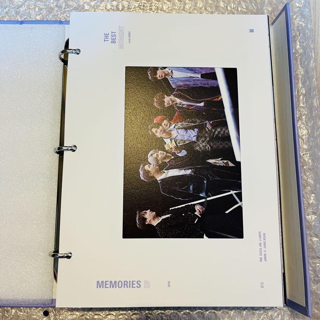 [USED] BTS Memories of 2018 DVD with V Taehyung trading card