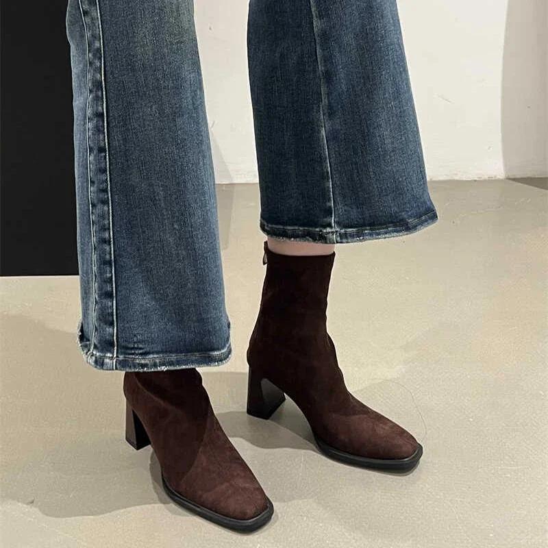 Мода Женские эластичные ботильоны Модные элегантные современные тонкие короткие ботинки Осень-зима Laides Молнии сзади Обувь