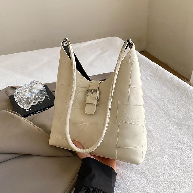 Stylish Fashionable Lightweight Luxury Shoulder Bag For Casual Commuting And Trendy Outings In Black White Khaki Almond And Brown