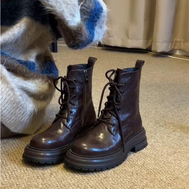 Cowhide version~ thick-soled Martin boots women's heightening short boots small black boots