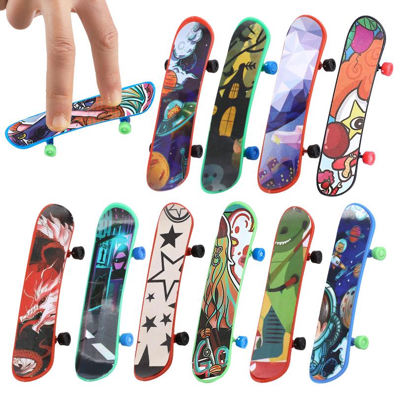 5-30 шт. Игрушки Finger Skateboard Креативные Fingerboards для кончиков пальцев Детские Мальчики Подарки на День Рождения Сувениры для вечеринки Наполнители для пиньяты Школьный подарок
