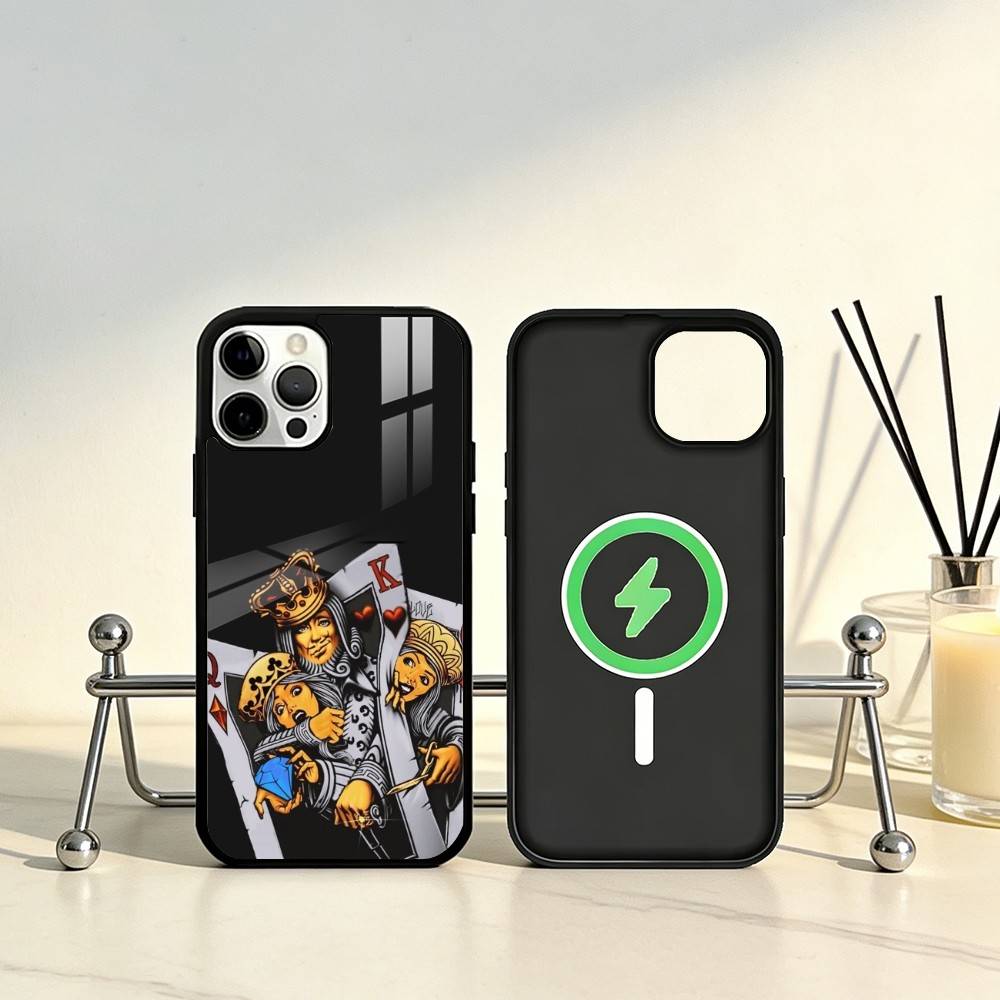 Queen of Hearts Playing Card Phone Case For iPhone17,16,15,14,13,12,11 Plus,Pro Max Magnetic For Magsafe Wireless Charging