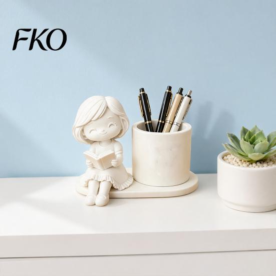 3D Printed Pen Holder Holder, Creative Desktop Organizer for Pencils Gel Pens Storage Container Makeup Brushes, Office And Study Use