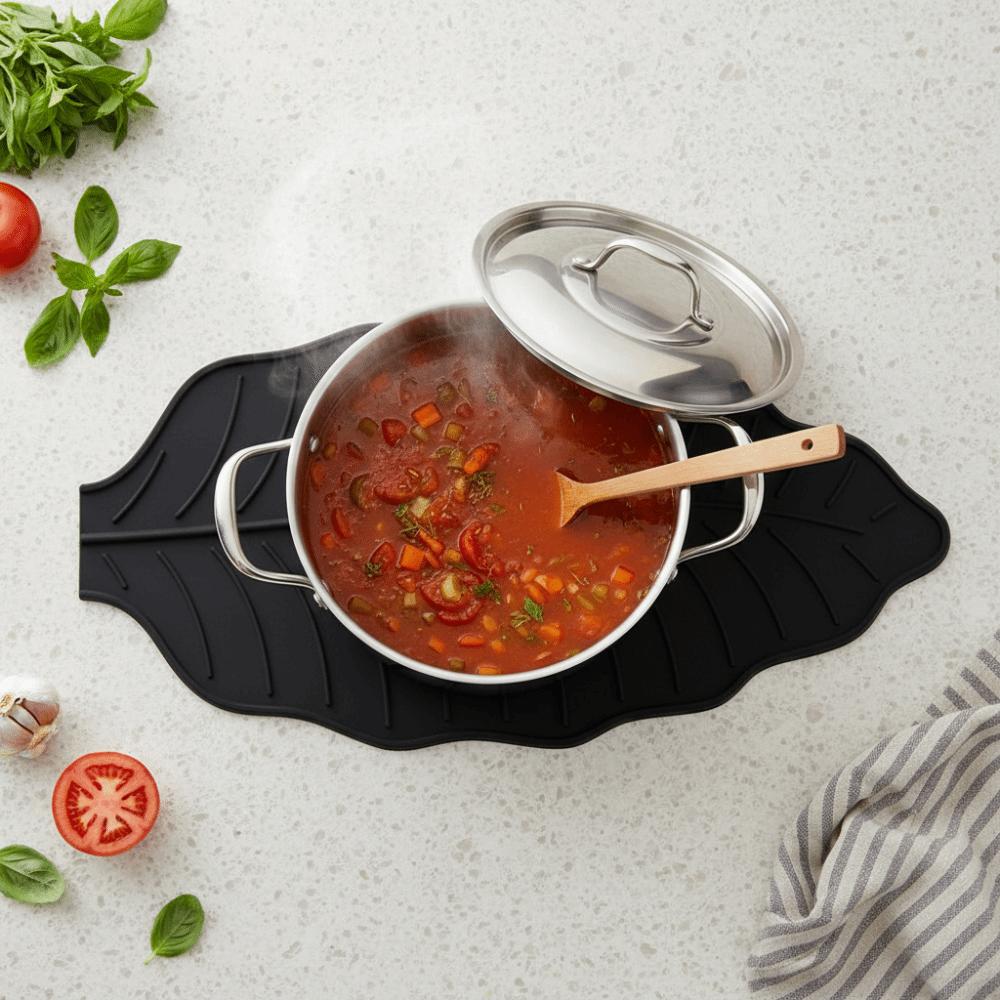 Silicone Leaf Shape Kitchen Dish Draining Mat Non-Slip Pot Holder Kitchen Utensil