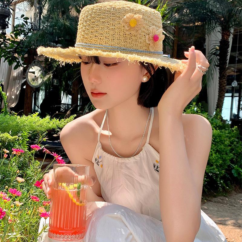 Idyllic flower flat top straw hat female summer seaside beach vacation sun hat large brim shading sun protection hat