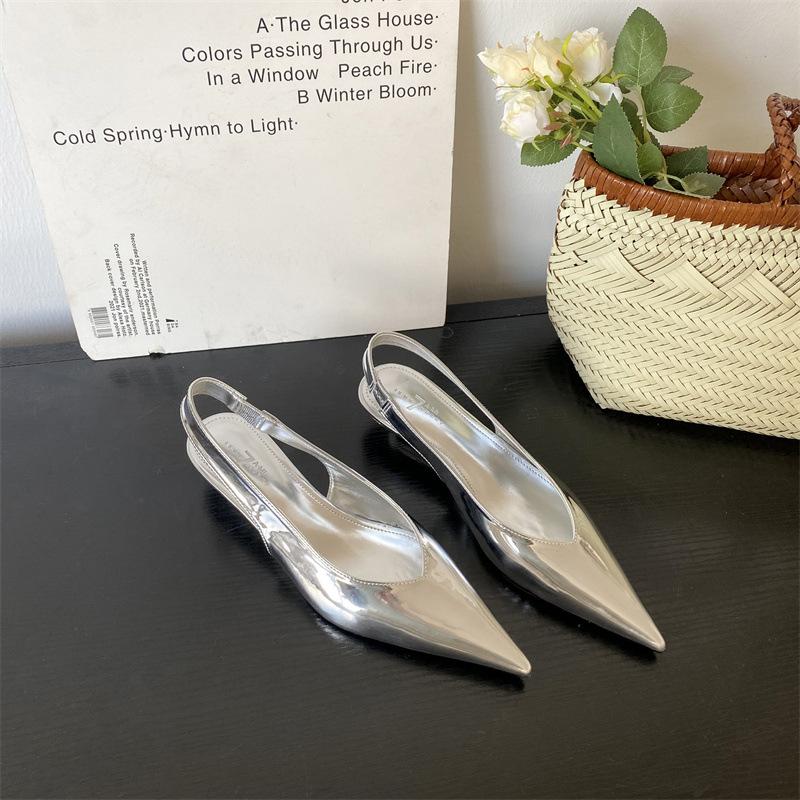 Весна и лето 2025 новая мода с острым носком, на танкетке, на низком каблуке, европейская и американская мода, модная обувь, сумка, головка, спинка, низкий каблук, женская обувь