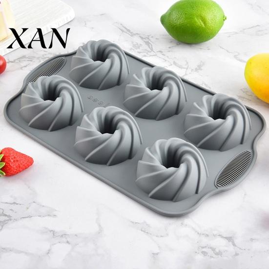 Creative Ice Cube Tray 6-Cavity Silicone Wreath Mold Christmas Baking for Cupcakes DIY Soap Chocolates Flexible Craft & Holiday Treats Reusable