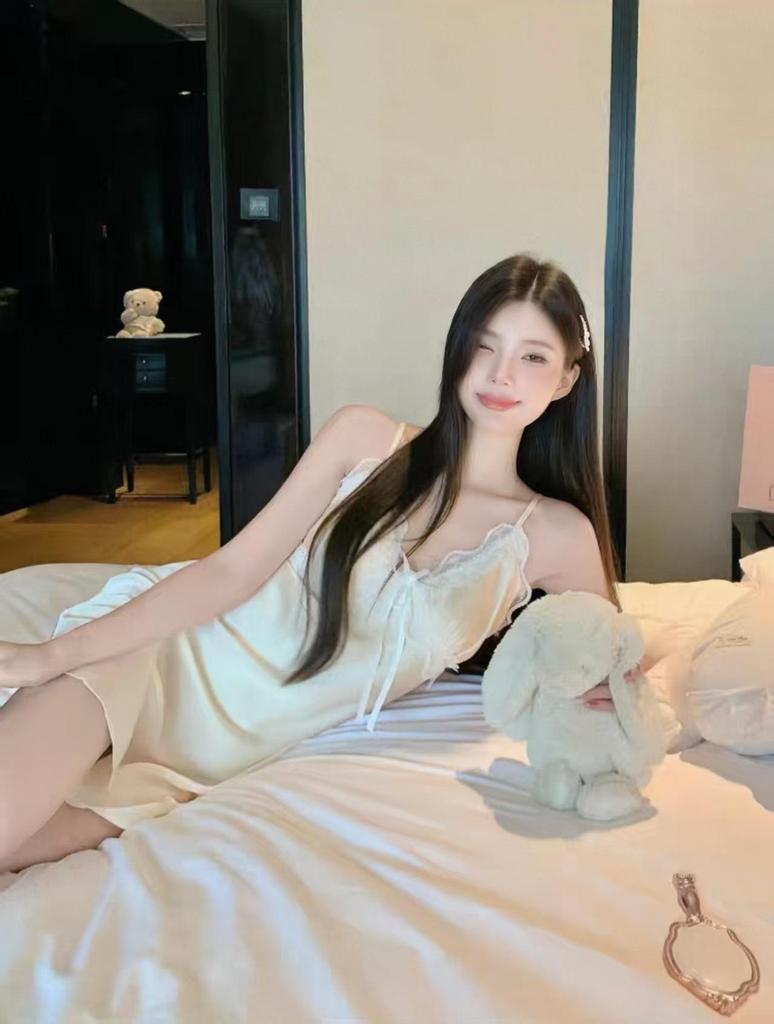 Ice Silk Women's Nightgown - Sexy Lace-Trimmed Slip Dress for Summer & Spring