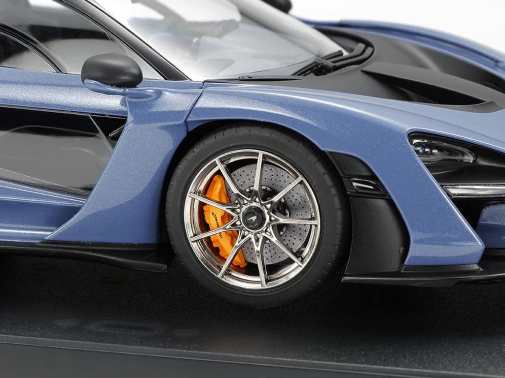 Коллекция мастеров Tamiya McLaren Senna, окрашенная готовая модель 21173, серый 1/24, № 173 (Серый)