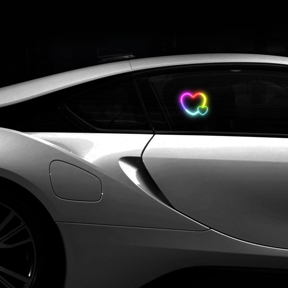 Easy Installation Dual Heart Shape Wireless Car LED Heart Light Suction Cup Solar Powered Soft Illumination Car Neon Light