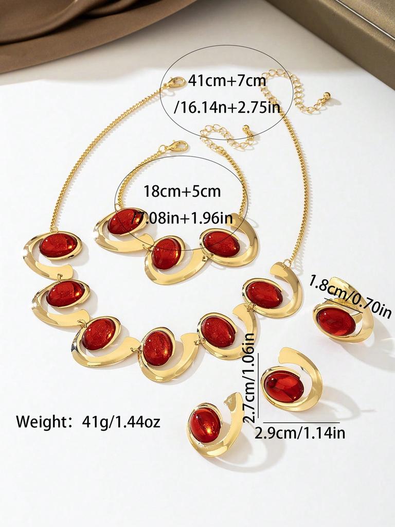 Модные украшения для женщин