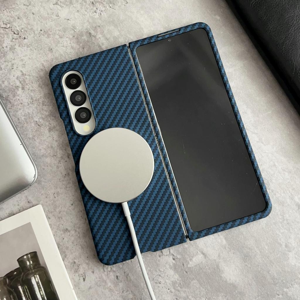 For Samsung Galaxy Z Fold3 5G Magnetic Case Carbon Fiber Texture PC Phone Cover with Screen Protector