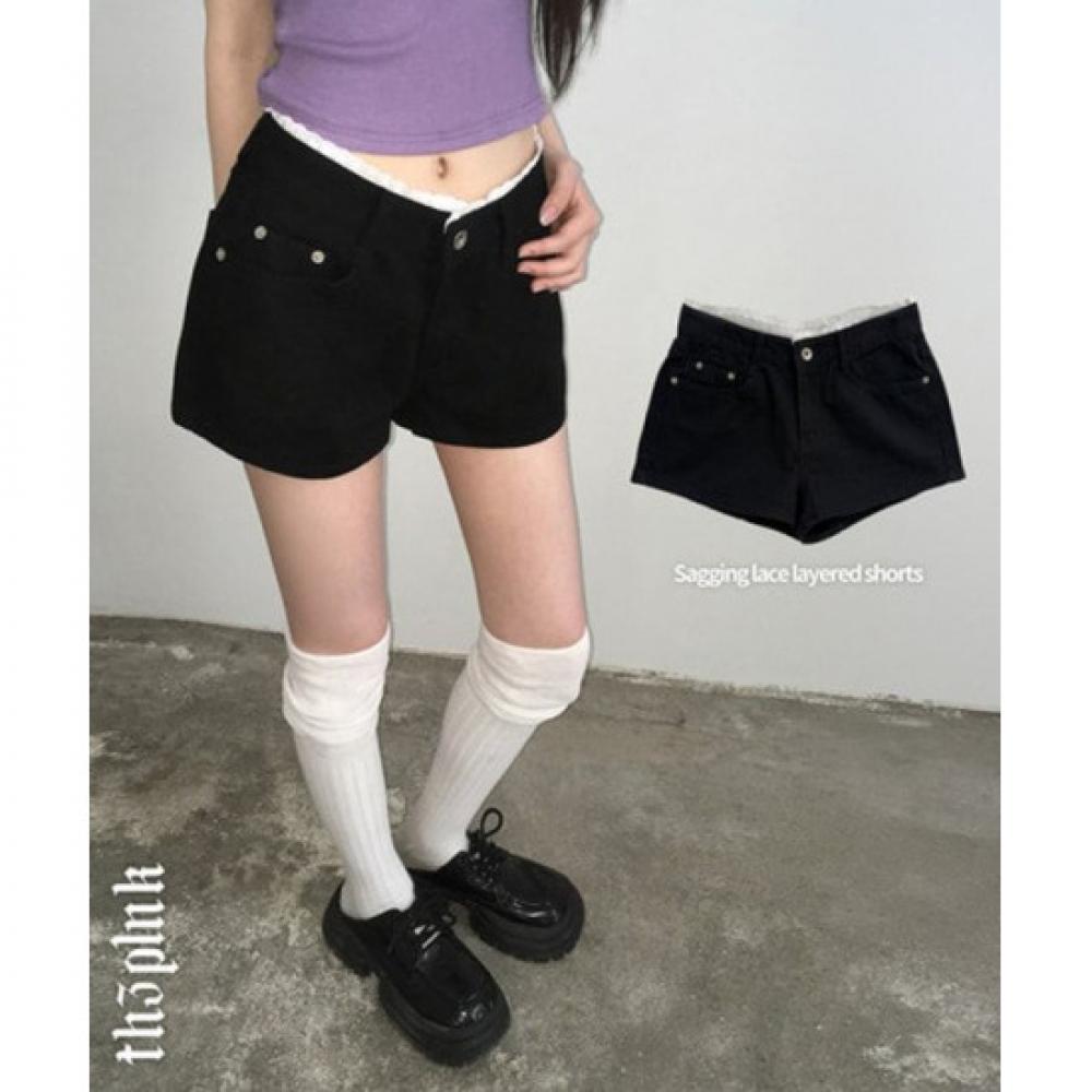 The Pink Women Lace Layered Short Pants