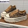Flats Leopard Platform Canvas Shoes Women Sneaker Lace Up Sport Woman Autumn 2024 Trend Brand Casual Walking Zapatillas Mujer