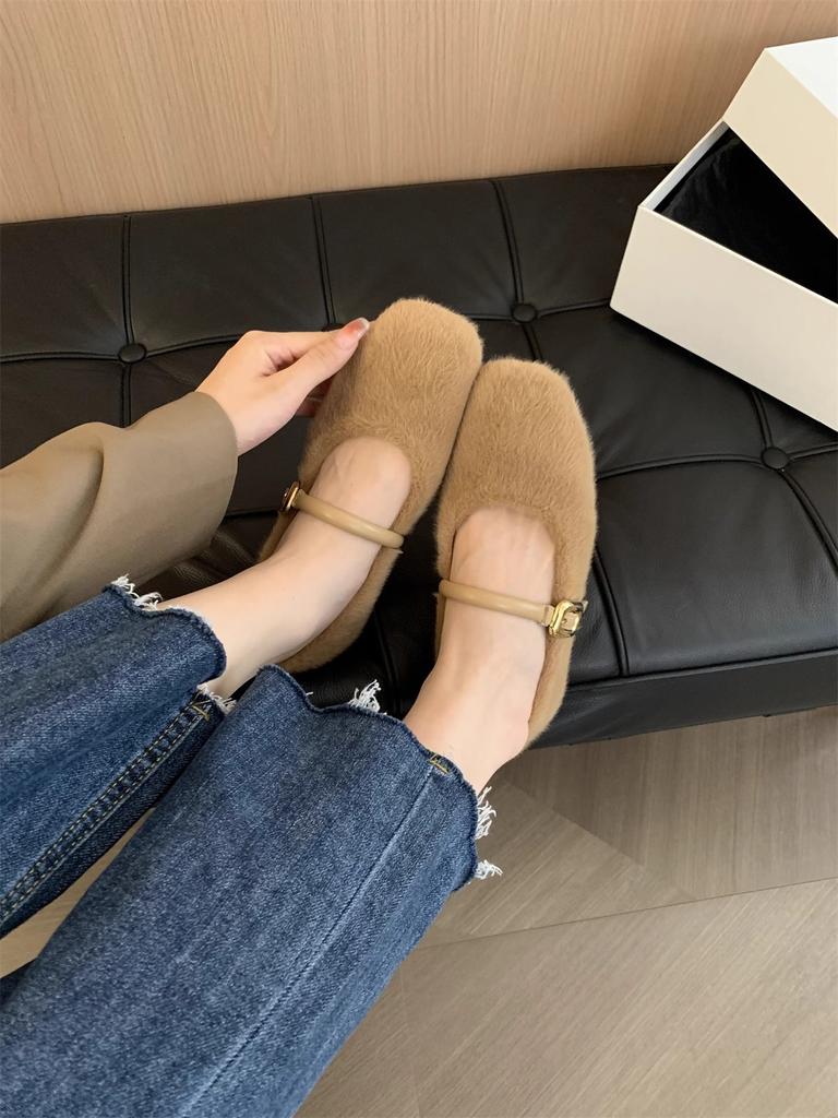 Туфли Мэри Джейн на плоской подошве в сказочном стиле, пушистые женские туфли, новинка осени и зимы 2025 года, теплые плюшевые туфли