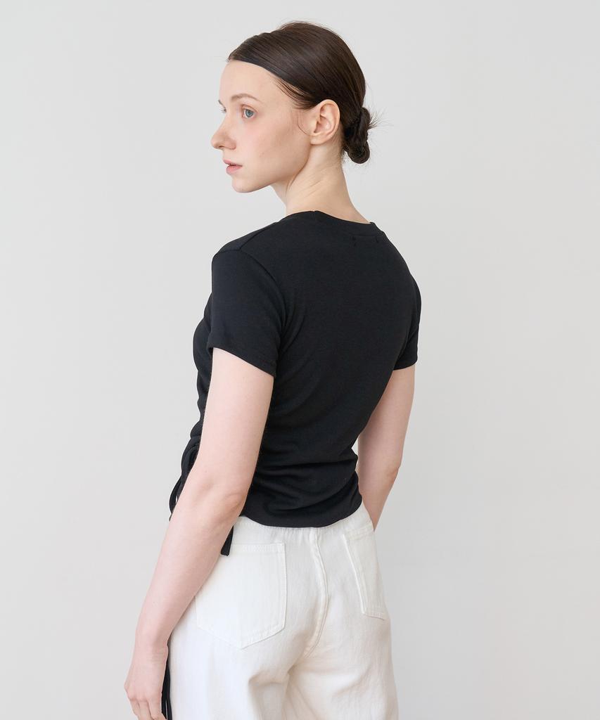 BIBYSEOB Asymmetrical Shirred Half T-Shirt Black [T42]
