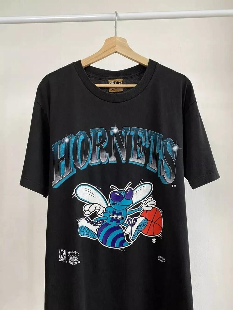 Vintage Charlotte Hornets Logo short sleeve Classic Style Tshirt Men Women Unisex T-Shirt