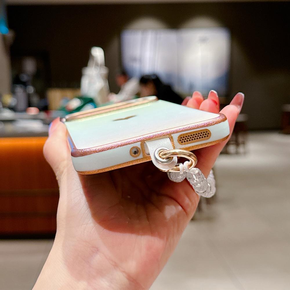 KEYSION Градиентный красочный чехол для телефона для Google Pixel 10 Pro XL 9 Pro 9A 8A Мягкая ТПУ противоударная задняя крышка с хрустальным браслетом