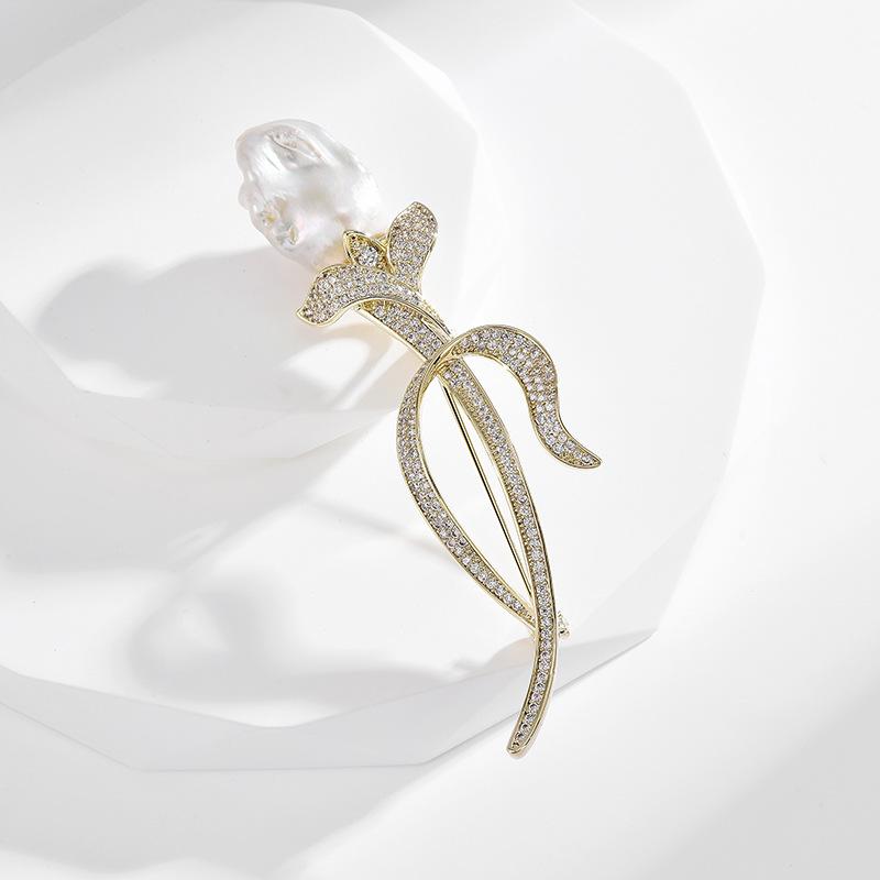 Heavy Industry Baroque Freshwater Pearl Brooch Alien Irregular Delicate Pin Tulip Rose Corsage