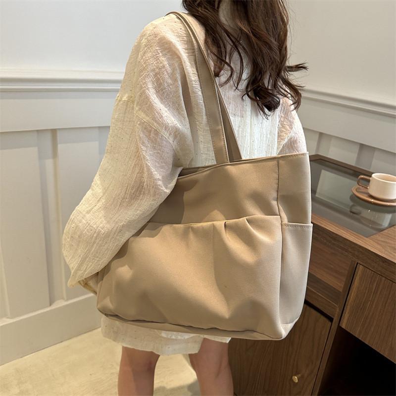 2024 Fashionable Large Capacity Canvas Tote Bag Stylish Commuter Shoulder Bag In White Gray Black Khaki Colors