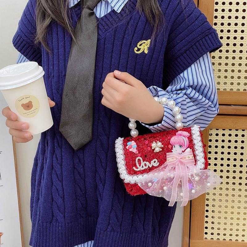 Charming Lightweight Pearl Shoulder Bag For Girls Featuring Cute Design Princess