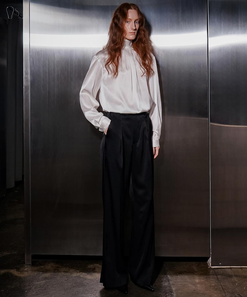 UNTAGE Satin Wide Trousers [Black(Unisex)]_Uth-Fp77