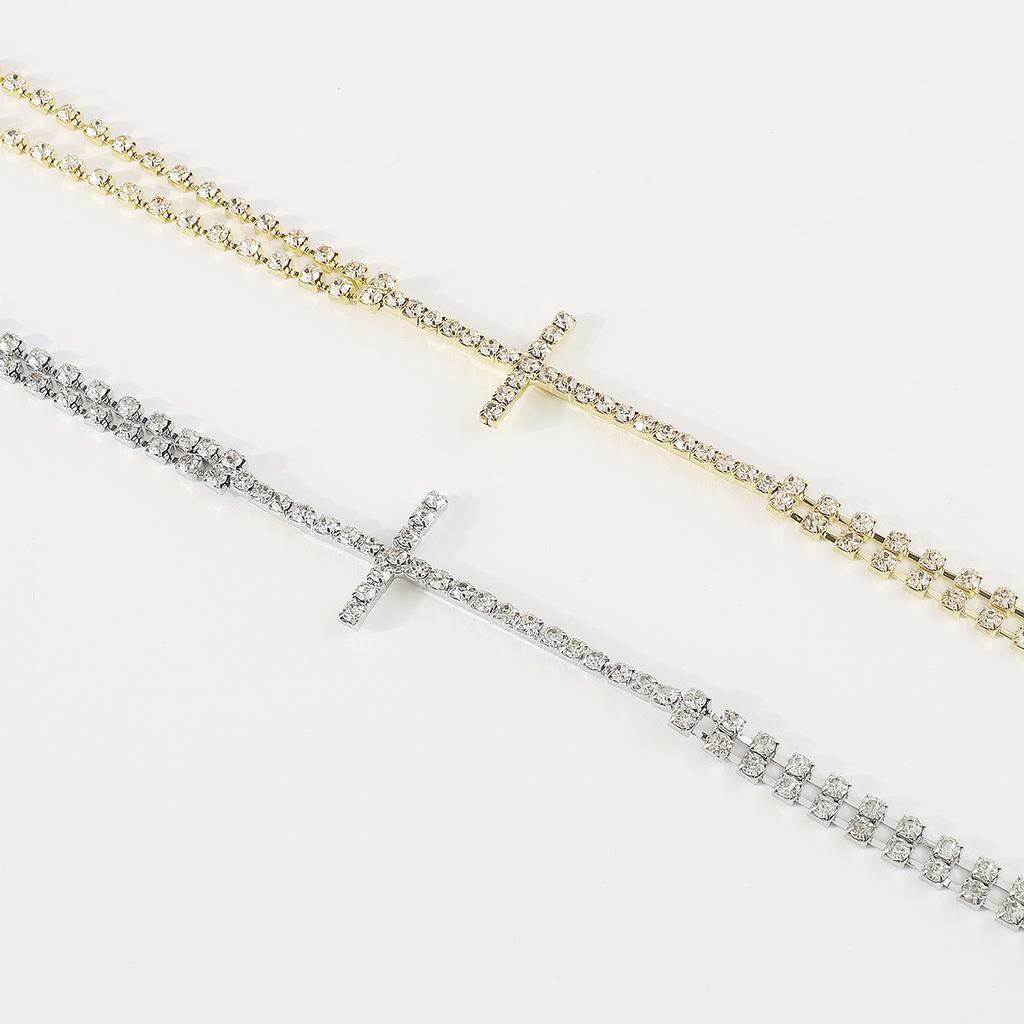 Sexy Halter Neck Body Chain For Women Fashionable Diamond Claw Chain Cross Chest Chain Nightclub Street Shooting Accessories