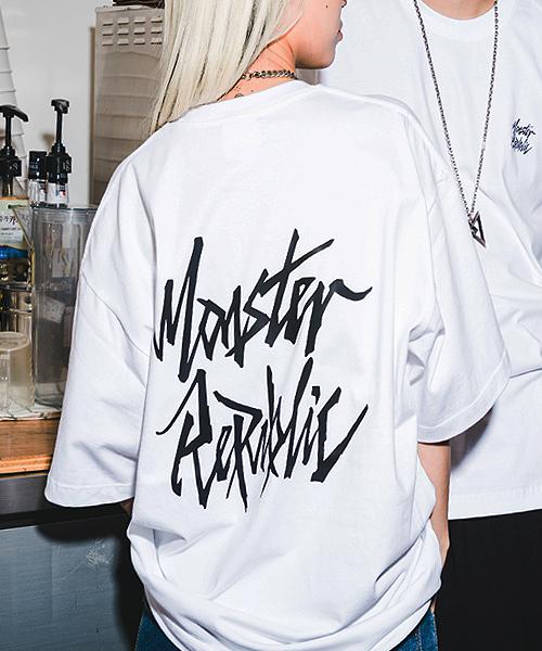 MONSTER REPUBLIC Логотип движения Черная футболка Белый