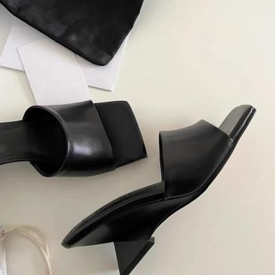 Мода Лето Новый Стиль Женские Босоножки на Танкетке Элегантный Квадратный Носок Слипоны Шлепанцы Уличная Обувь для Платья Zapatos Mujer