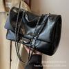 Ретро мода сумка под мышкой большой вместимости женская новая осень-зима 2025 нишевая высококлассная сумка-тоут сумка на плечо