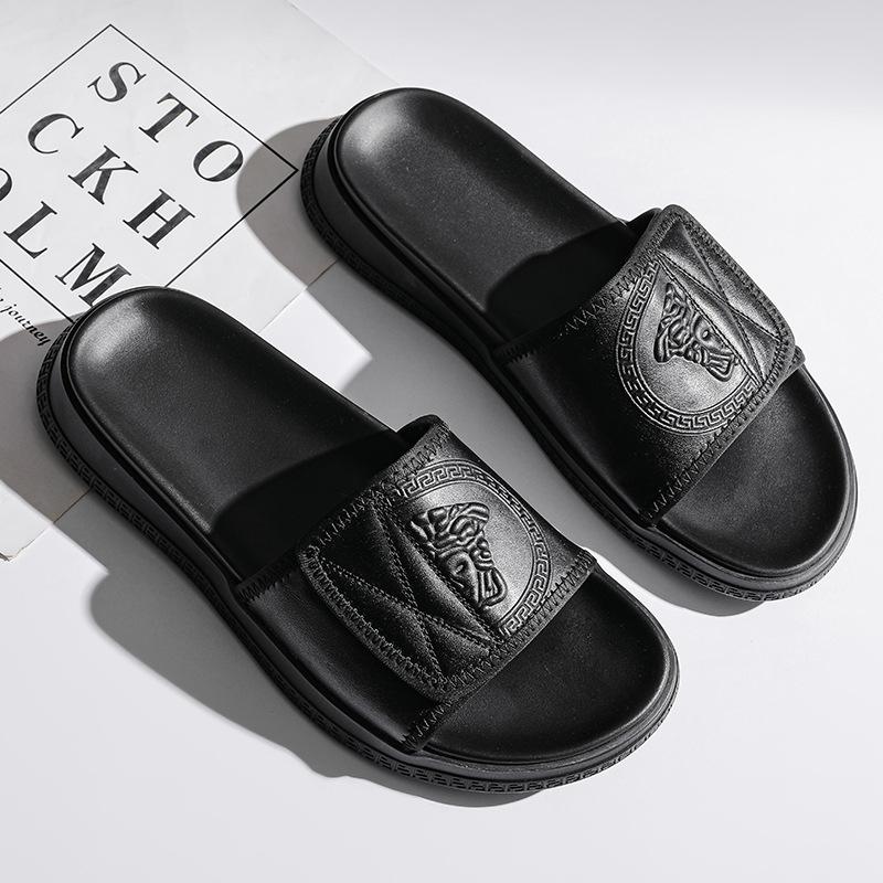 Slippers Men's summer wear Internet celebrity slippers Super fire tide brand one-word slippers Outdoor non-slip wear-resistant leather cool slippers