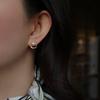 Серьги-пусеты с неровными жемчужинами в форме круга: Элегантный, Универсальный, Легкая роскошь для женщин