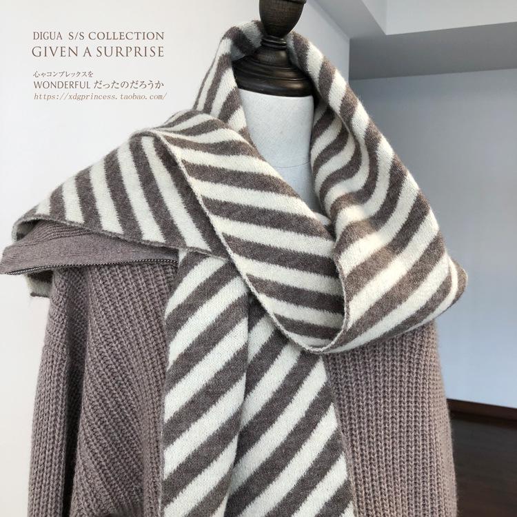 Roman Christmas Black & White Striped Winter Scarf - Soft Knitted, Warm & Comfortable, Cold-Proof