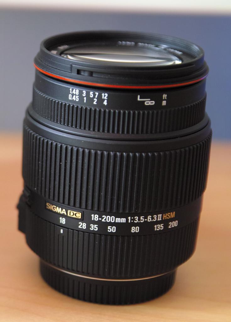 SIGMA IIDC OS HSM Zoom Lens for Only 18-200mm F3.5-6.3 High-Magnification Sigma, APS-C