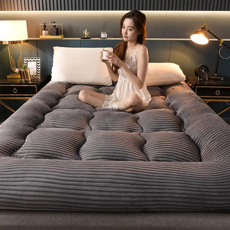 Матрас Magic Velvet Складное постельное белье Мягкий теплый наматрасник Трехмерный стеганый однотонный японский коврик татами