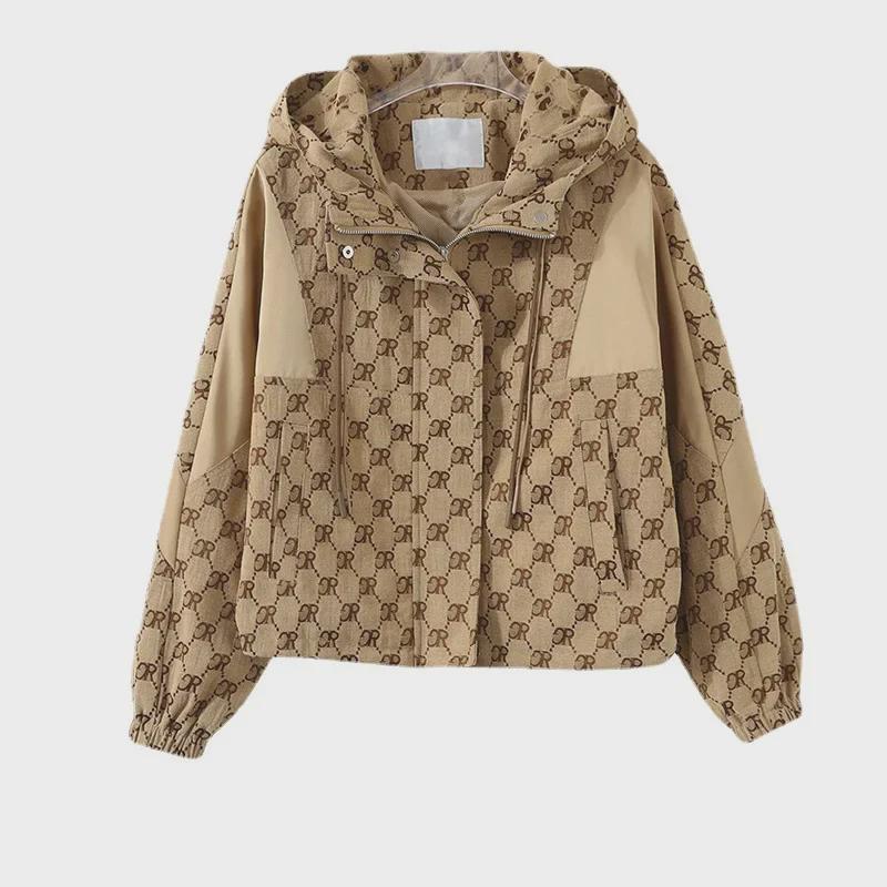 Осень 2023 Женская модная ветровка с капюшоном и принтом - Маленький размер, трендовая верхняя одежда