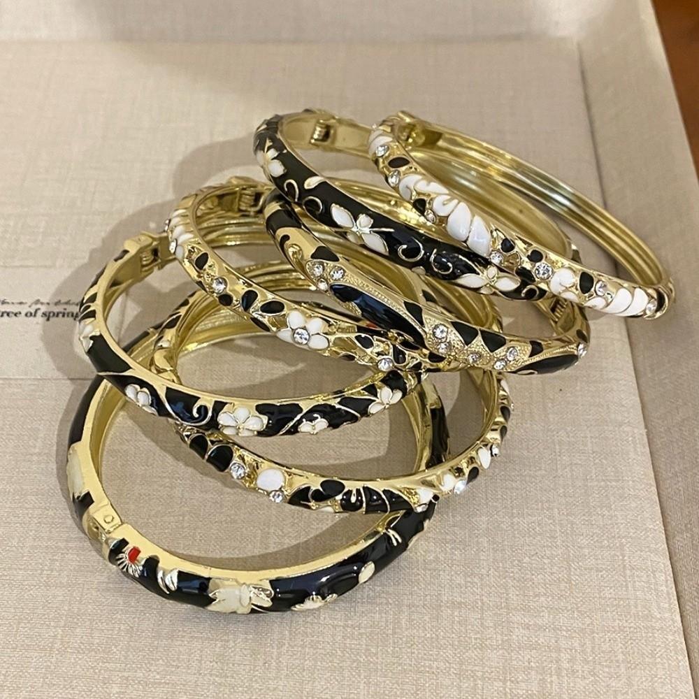 Traditional Flower Bangle Rhinestone Women's Hand Bracelet Vintage Cloisonne Bangle Girls