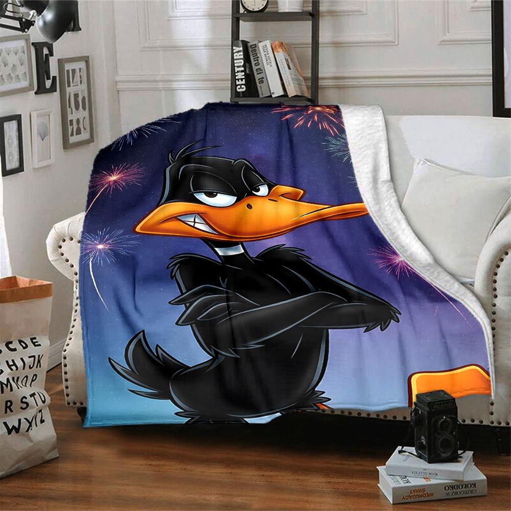 1pc Daffy Duck Flannel Throw Blanket Soft, Warm & Cozy for Couch, Bed, Office, and Travel Versatile All Season Gift, Christmas present