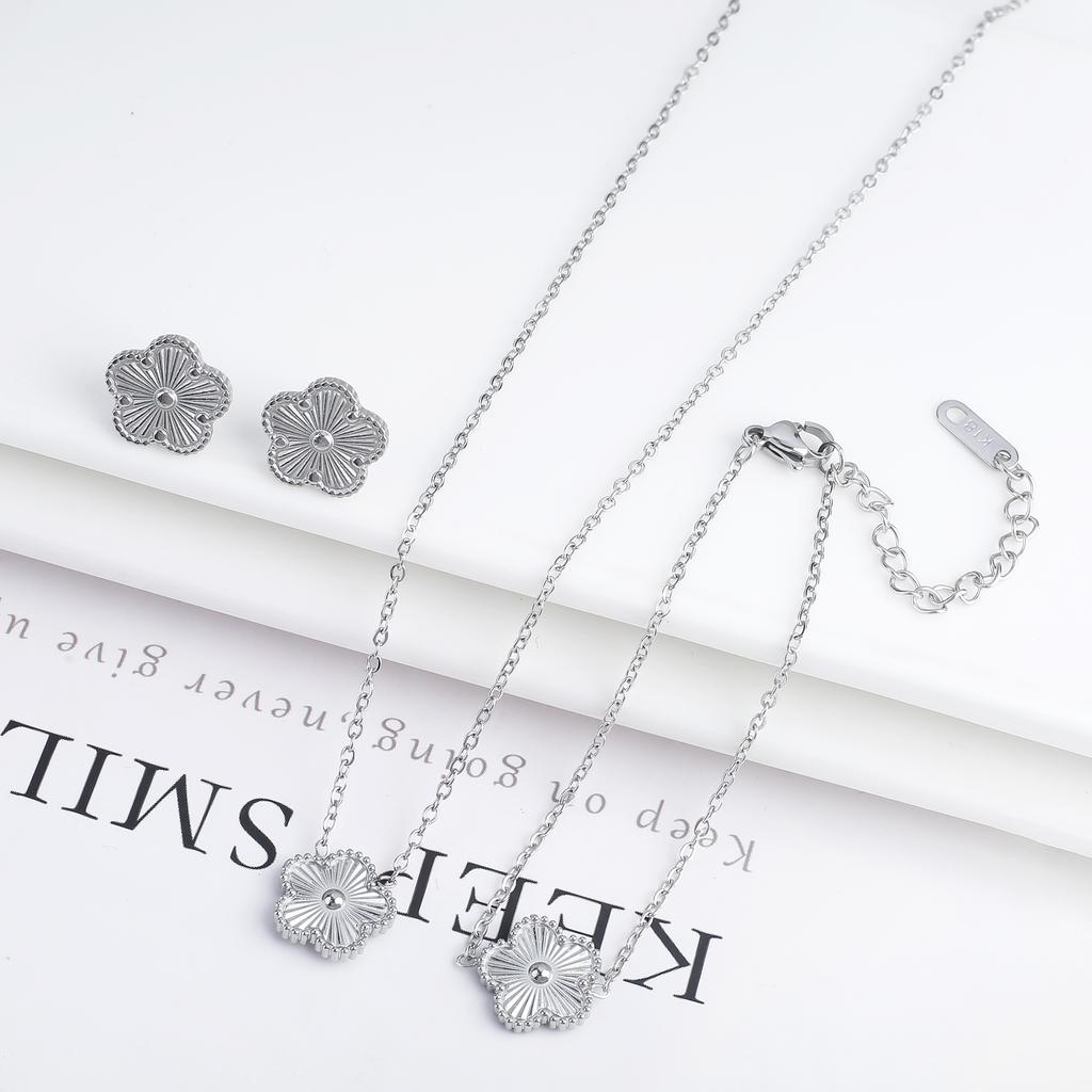 3 шт. 18-каратное позолоченное ожерелье с пятью листьями и цветами, серьги, браслет, комплект ювелирных изделий для женщин, модные украшения для вечеринок, повседневная одежда, клевер