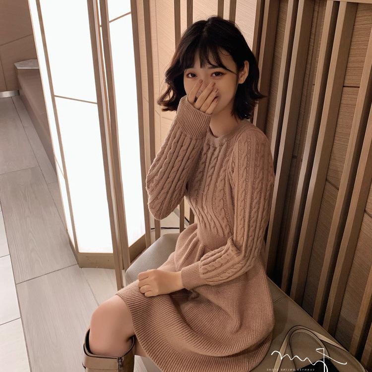 Autumn and Winter Women's Knitted Dress Waisted New Year's War Dress Round Neck Bottoming Twist Sweater Skirt