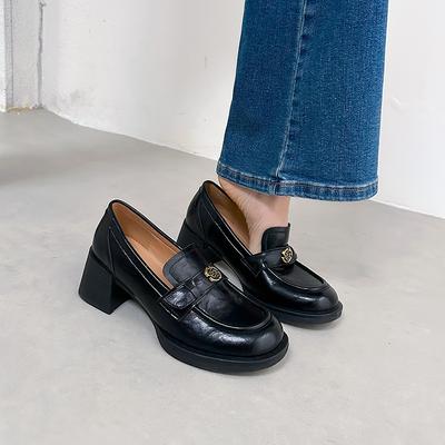 Spot~ Женские туфли-лоферы Camellia на платформе 2024 года, новые кожаные туфли в стиле ретро с одной педалью из британской кожи небольшого размера.