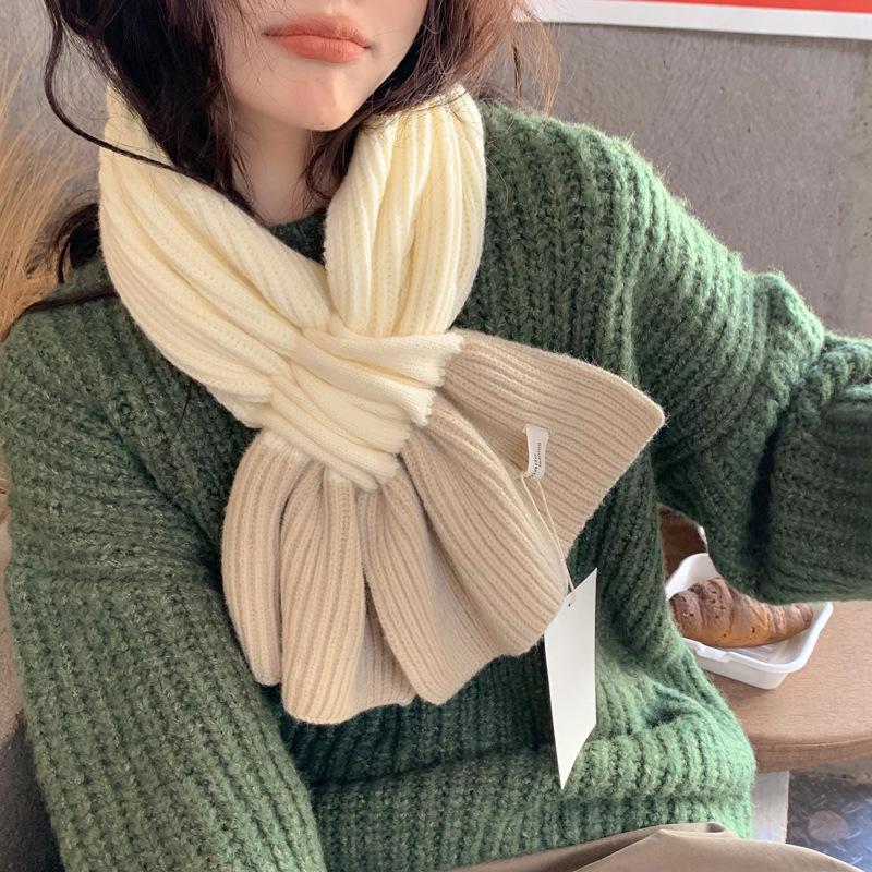Маленький вязаный шарф в стиле колор-блок: Женский осенне-зимний шарф-снуд в корейском стиле, теплый и универсальный для студентов и пар, однотонный