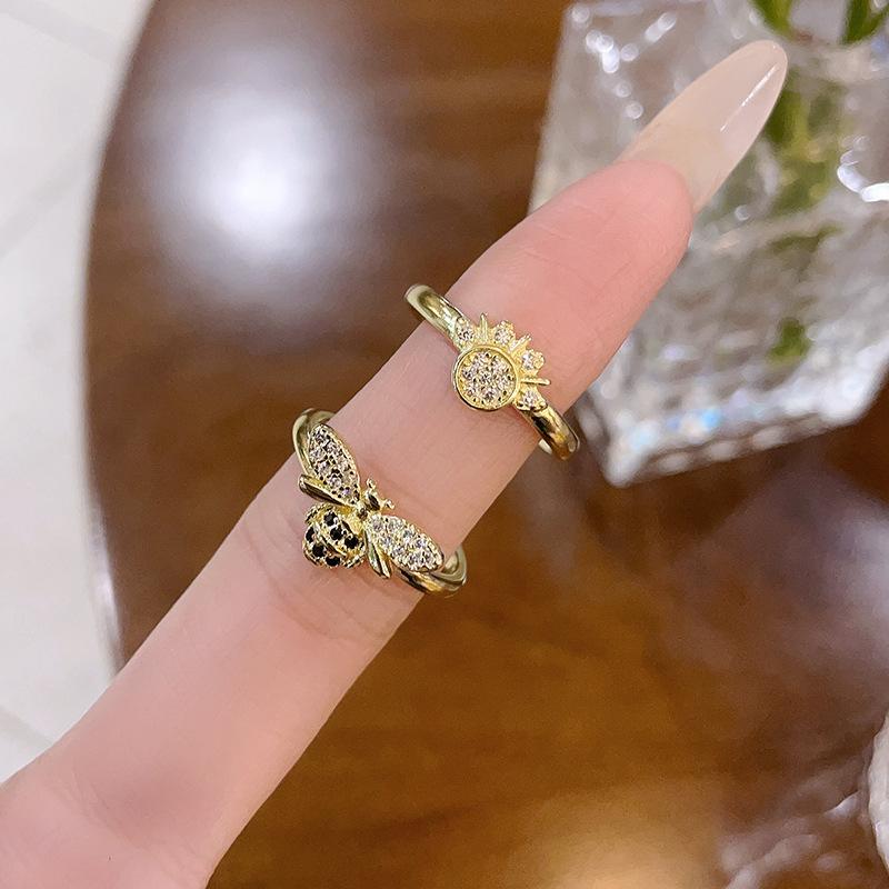 Niche Design Feeling Plated 14K High-End Sense Light Luxury Open Ring Zircon French Bee Fashion Ring Women