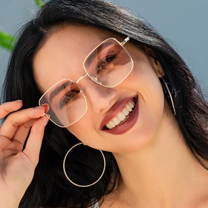 New fashion large frame square sunglasses men and women tide Internet celebrity street shot sunglasses ins wind metal glasses s
