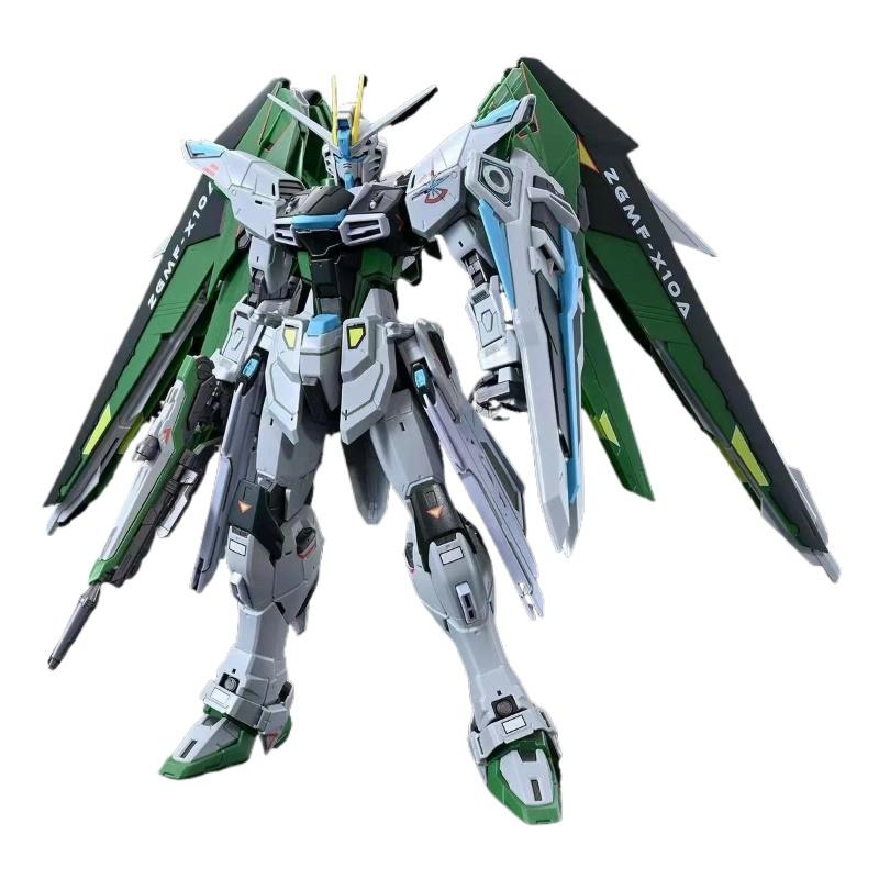 Новый MG 1/100 Strike Freedom 2.0 Бело-Зеленый Фигурки Действия Сборная Модель Настольное Украшение Пластиковые Игрушки Для Мальчиков Коллекционные Подарки