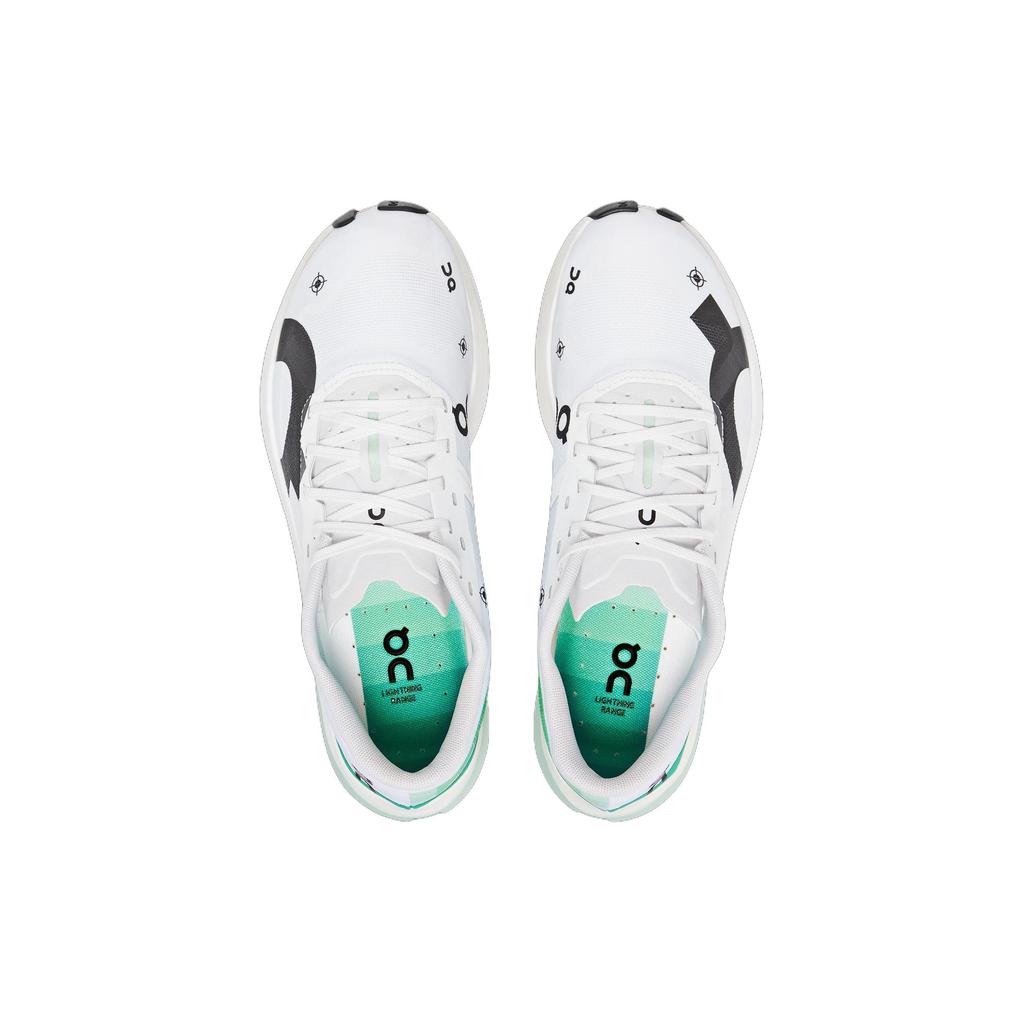 На CloudBoom Echo 3 Undyed White Mint (Женский) Женские кроссовки 3WD10491105