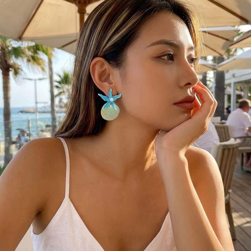 Fashion Blue Green Shell Flower Stud Earrings for Women Bohemian Imitation Pearl Scallop Earrings Aesthetic Party Jewelry Gifts