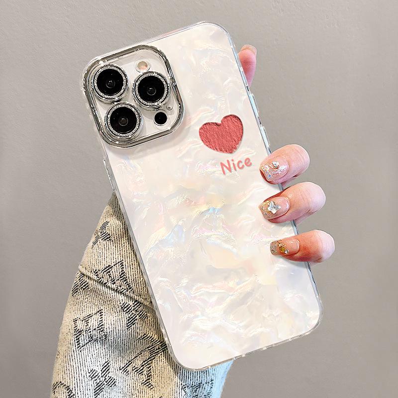 Чехол в корейском стиле с цепочкой в виде сердца для iPhone 13-17 Pro Max