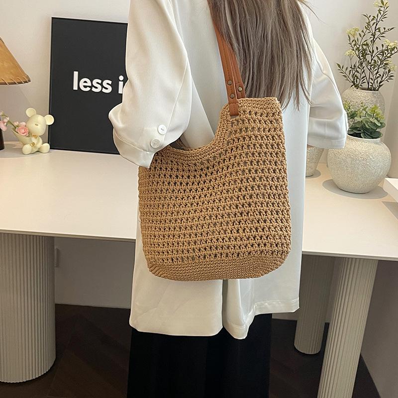 Straw bag women's large capacity 2025 new summer leisure shoulder bag shopping bag hollow woven bag beach bag