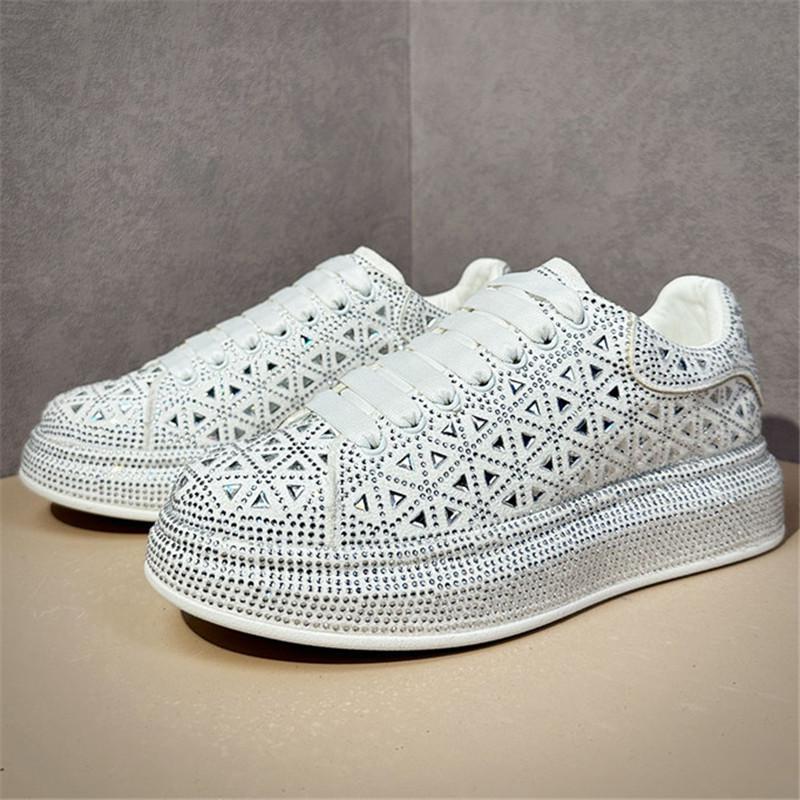 Fashion Luxury New Designer Men's White Black Charm Rhinestone Platform Causal Shoes Flats Male Hip-hop Walking Sneakers Zapatos Hombre
